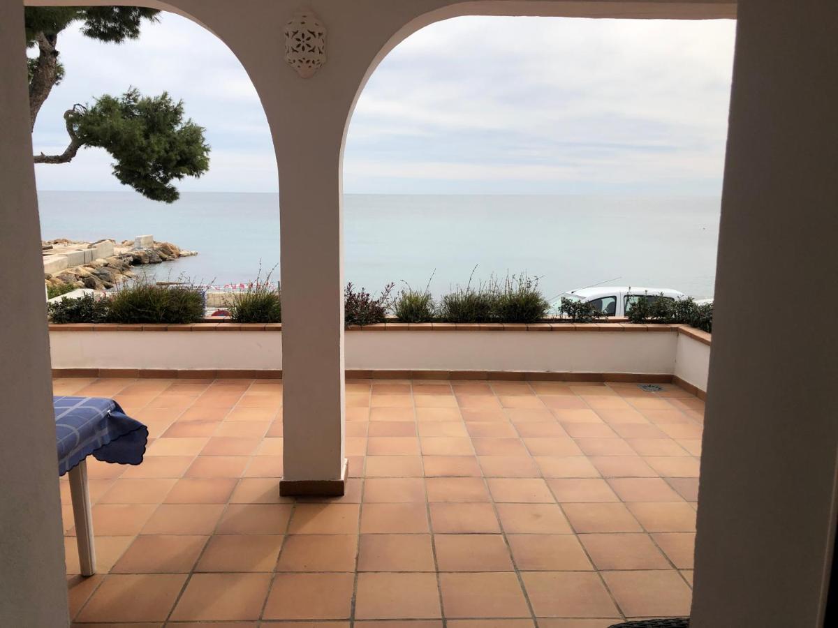 Acogedora Casa En Cap Negret, Ubicada A Primera Linea De La Playa. 阿尔啼 外观 照片